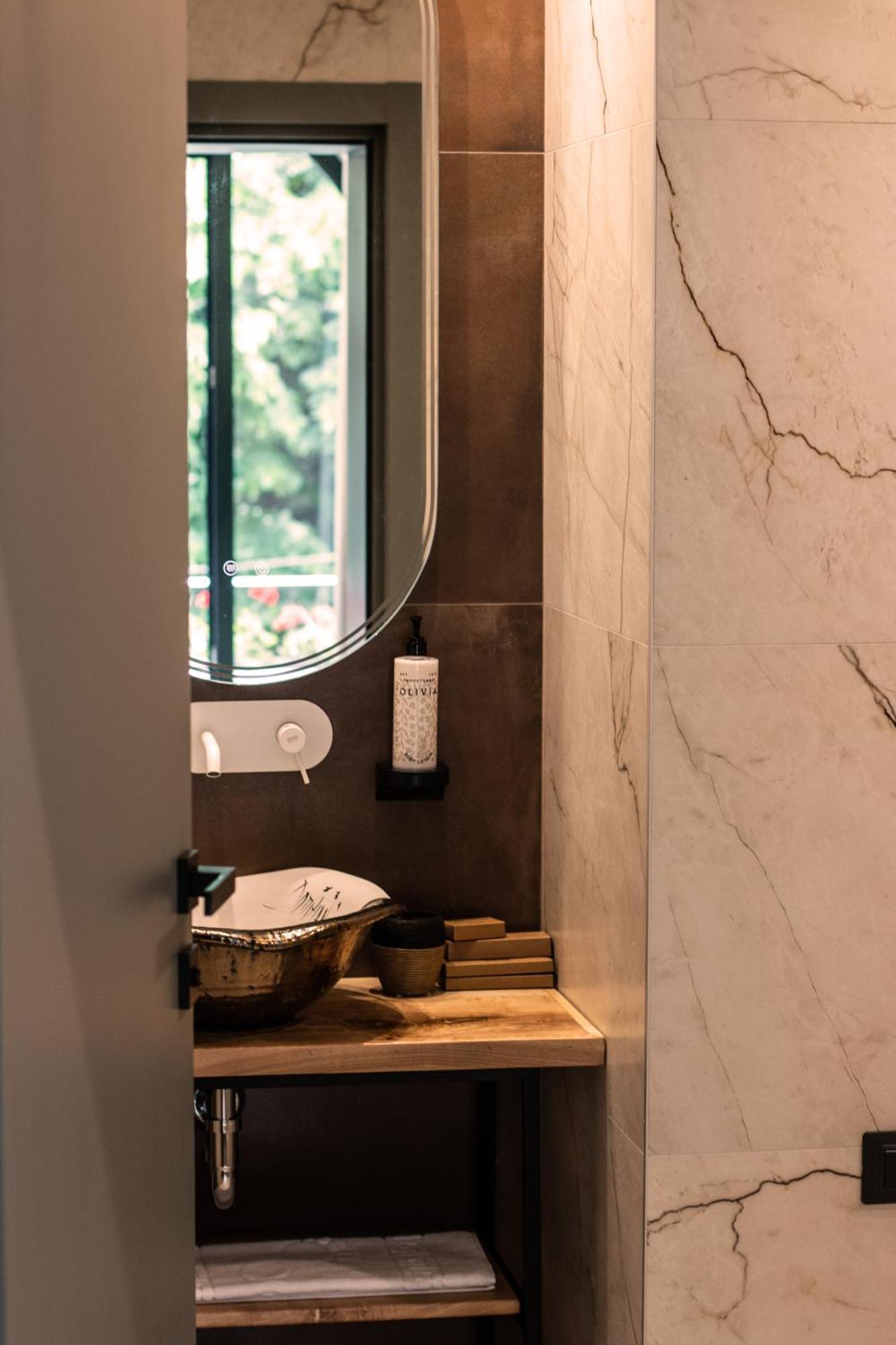 Vila Koja Boutique Hotel Tiranë Luaran gambar