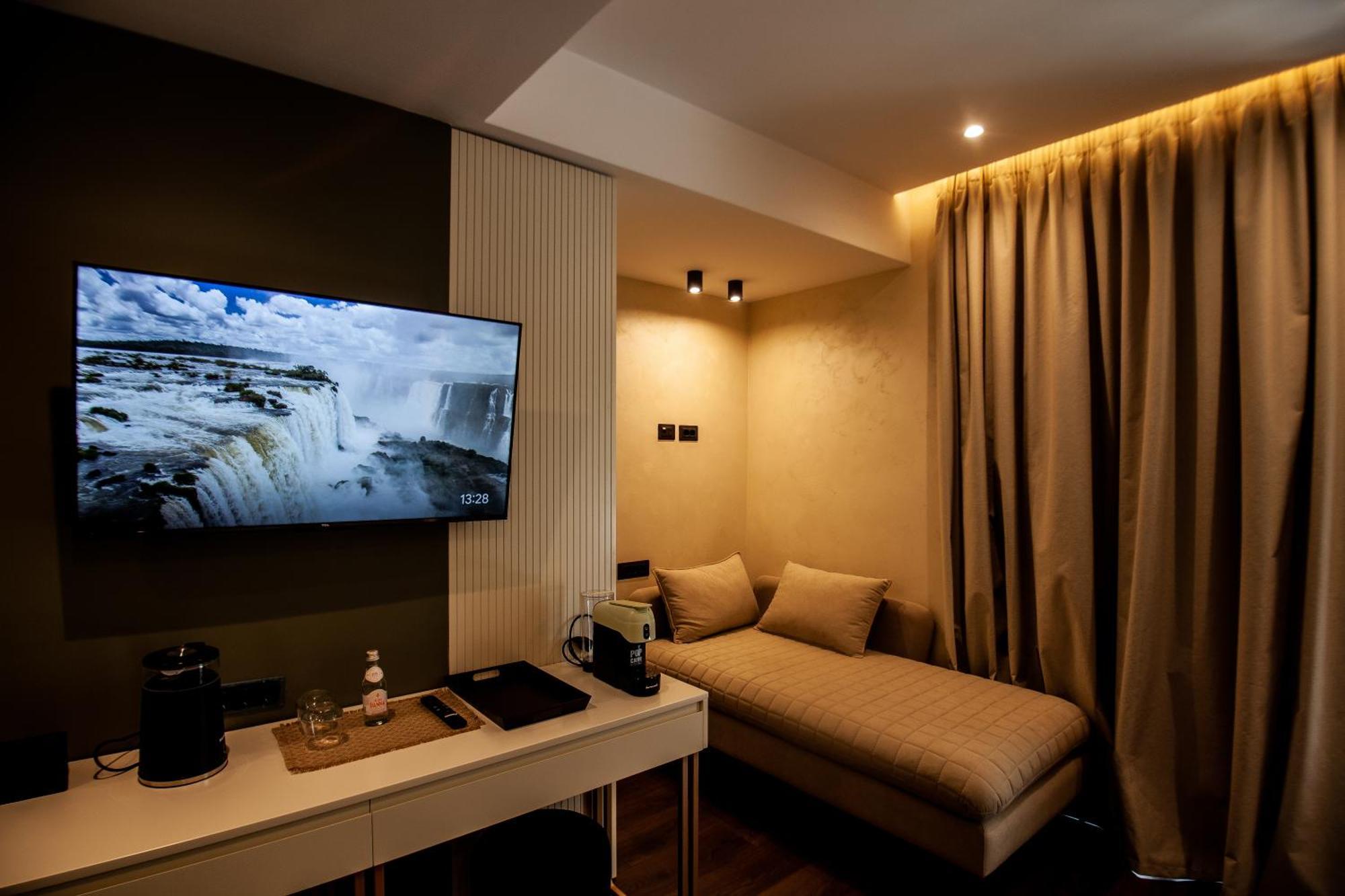 Vila Koja Boutique Hotel Tiranë Luaran gambar